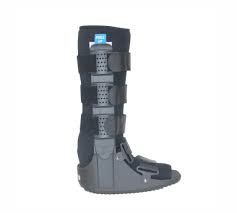 D32 Large Walker Boot Tynor