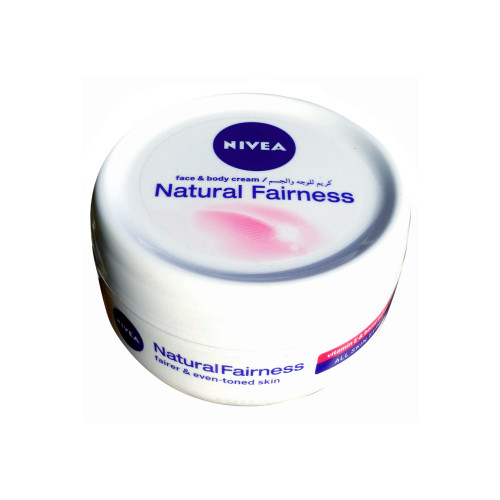 Nivea Natural Fairness Brightening Day Cream  - 50ml
